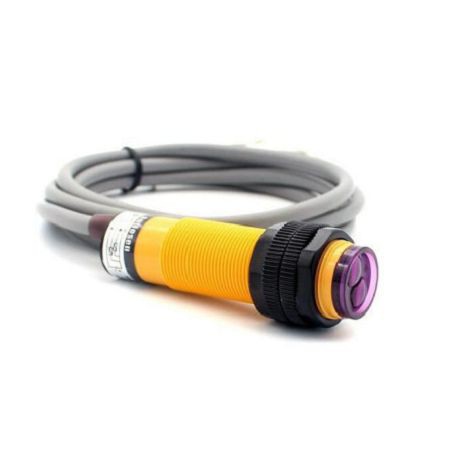 Diffúz típusú fotoelektromos érzékelő kapcsoló